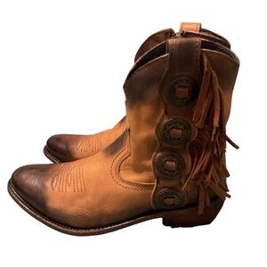 LIBERTY Black Two-Tone Western Boots size 8.5